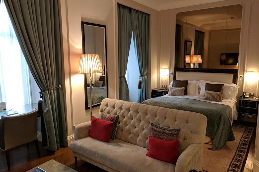 5-Star and Luxury Hotels